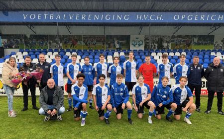 JO17-2 speelt in stijl dankzij 3 sponsoren